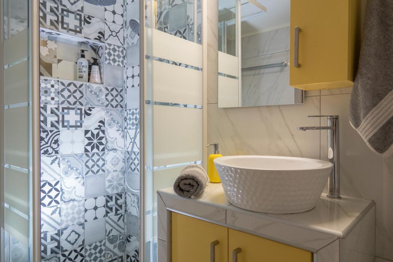 Stylish Modern Studio In The Heart Of Athens Ngoại thất bức ảnh